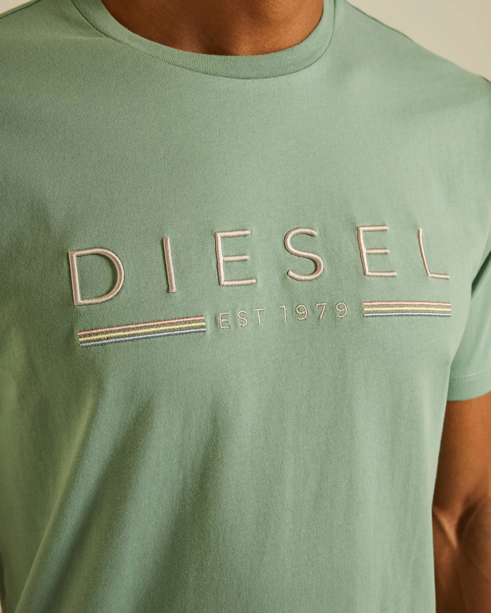 Fenton Tee Surf Green