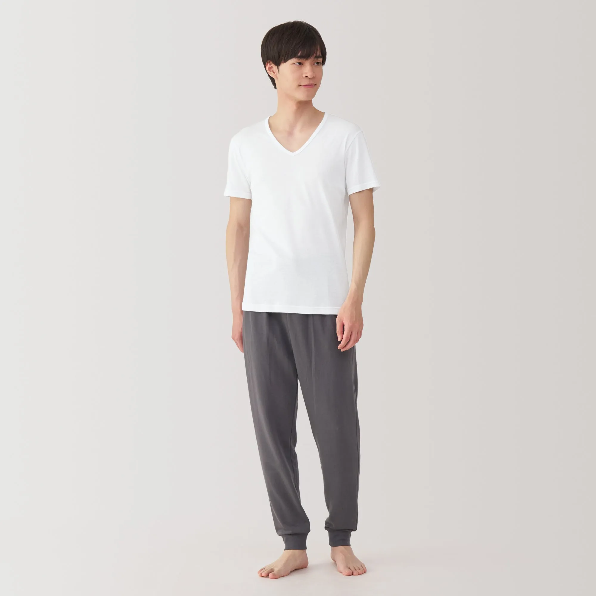 Men's Moisture-Wicking Cotton V-Neck Short Sleeve T-Shirt