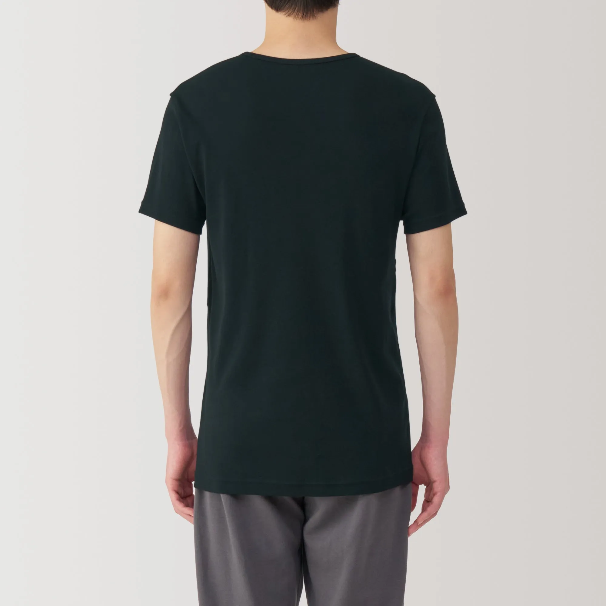 Men's Moisture-Wicking Cotton V-Neck Short Sleeve T-Shirt