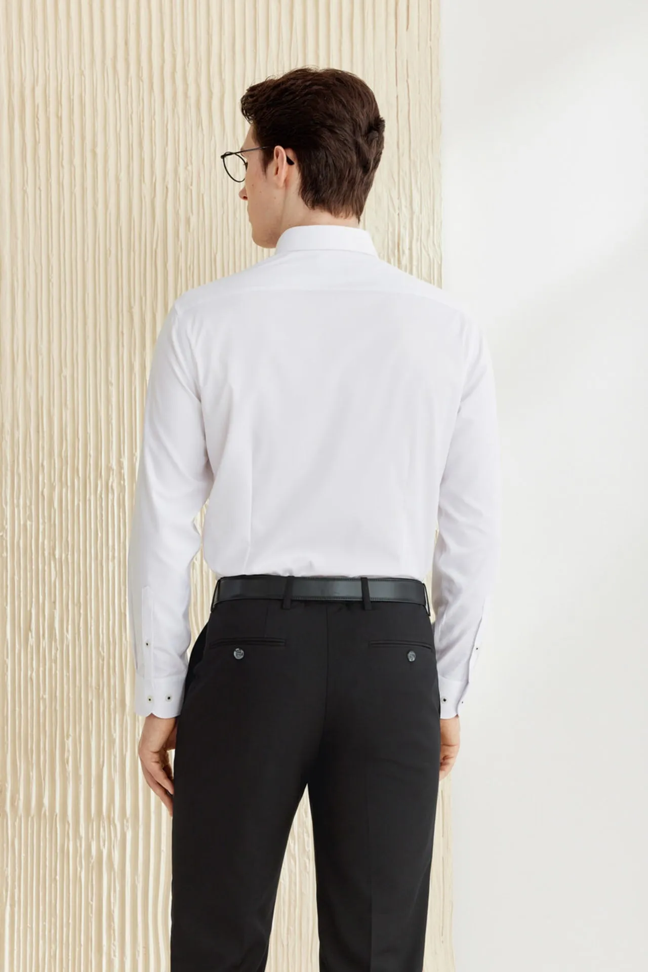 Silky Touch Stretch Dobby Twill Smart Fit Shirt