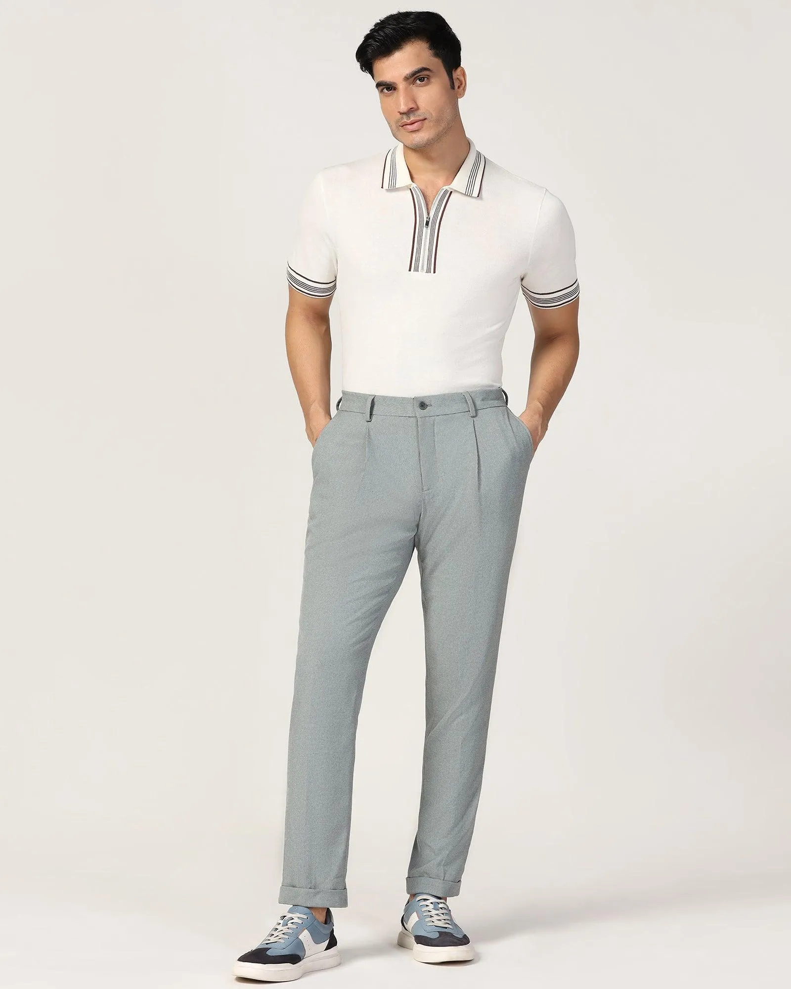 Sneaker Fit Green Textured Pant - Fronx