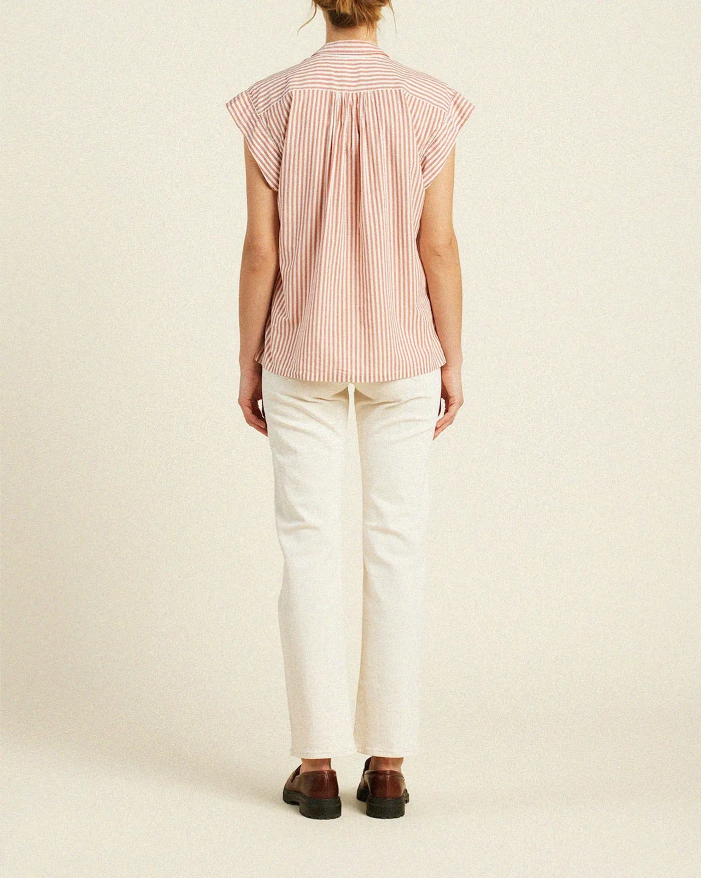 Trovata Della Button Down Short Sleeve Shirt in Brandy Stripe